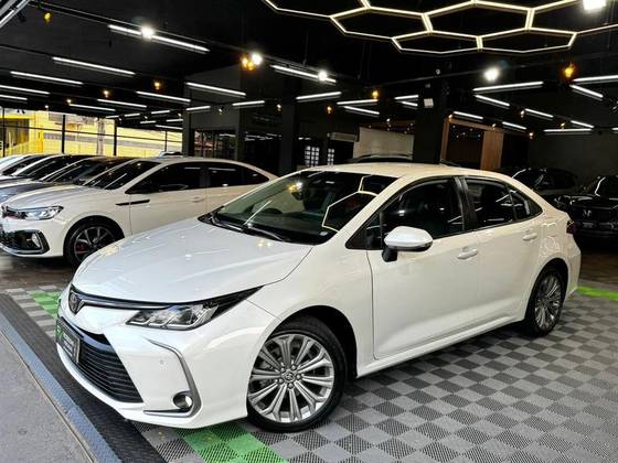 TOYOTA COROLLA 2.0 VVT-IE FLEX XEI DIRECT SHIFT TOYOTA COROLLA 2.0 VVT-IE FLEX XEI DIRECT SHIFT